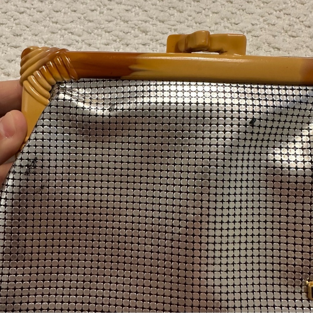 Vintage Regal Clutch and Coin Purse Set Silver Tone Mesh Print Vinyl - Picture 4 of 15
